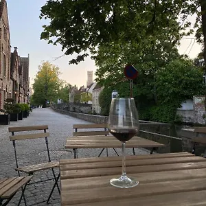 Canal Bed & Breakfast Bruges